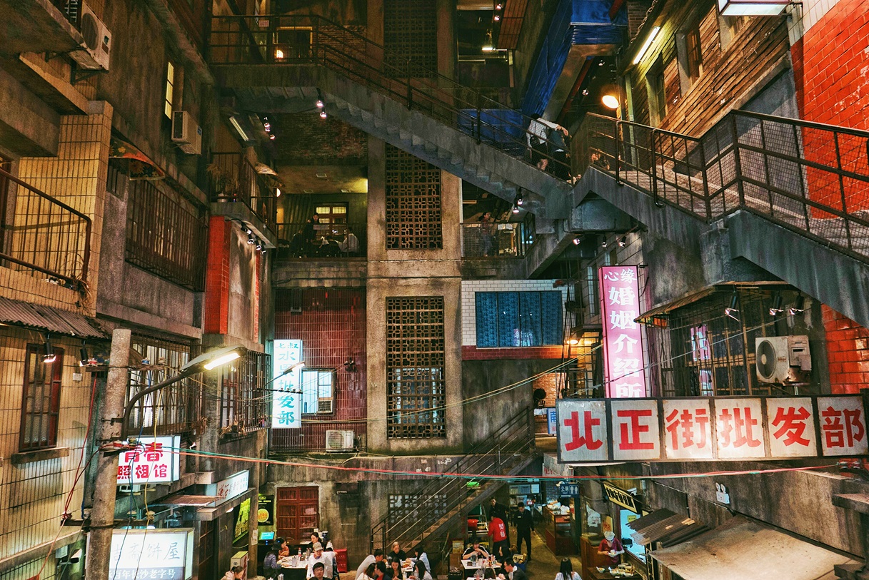 复古风回潮,年轻人为何爱上怀旧消费?